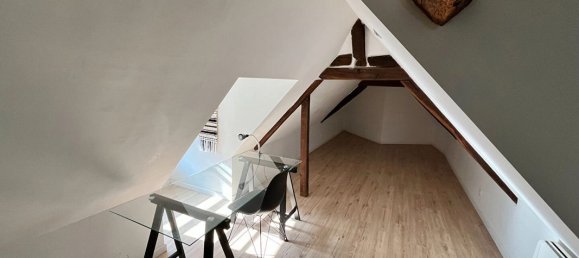 Квартира с 1 спальней в Бурж, Франция № 239863 5