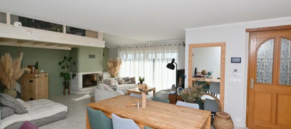 4 bedrooms Townhouse in Loire, France No. 308784 2