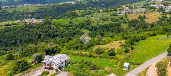 4 bedrooms Villa in Erbezzo, Italy No. 267205 37