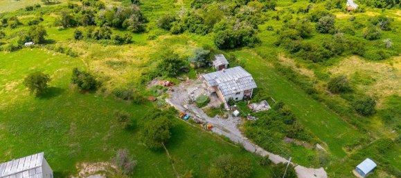 4 bedrooms Villa in Erbezzo, Italy No. 267205 35