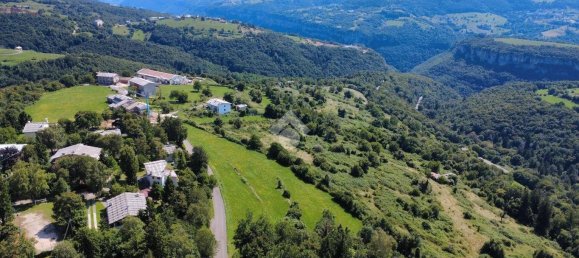 4 bedrooms Villa in Erbezzo, Italy No. 267205 42