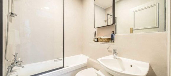 1 bedroom Apartment in Fulham, United Kingdom No. 10144 7