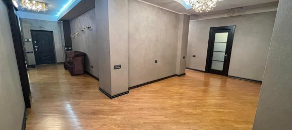 5 bedrooms Apartment in Yasamal, Azerbaijan No. 2227 32