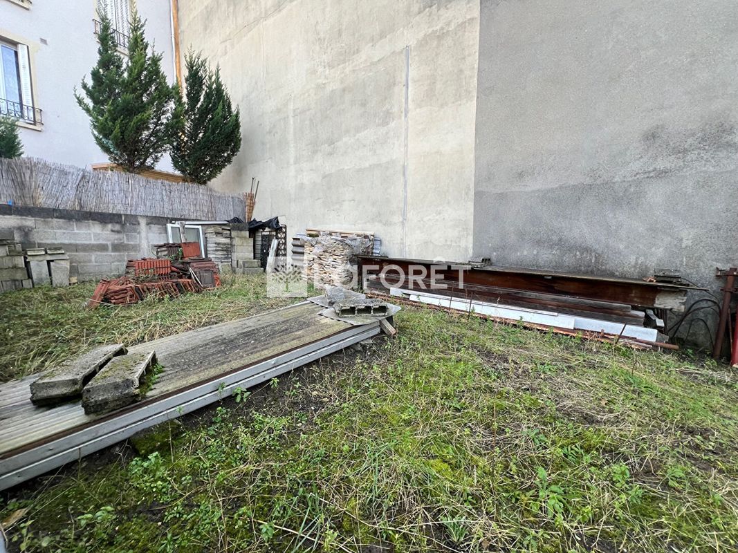 1 Schlafzimmer Wohnung in Noisy-le-Sec, France, Nr. 165097