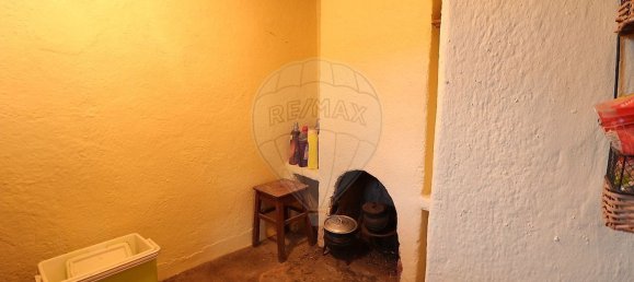 3 bedrooms House in Seia, Portugal No. 29786 12