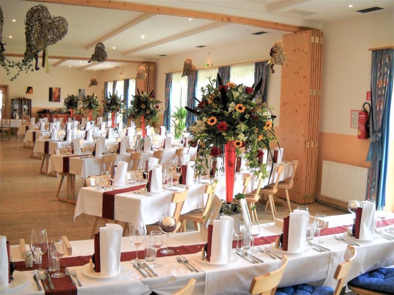  عقار تجاري في Furstenfeld, Austria 620متر مربع رقم 63071