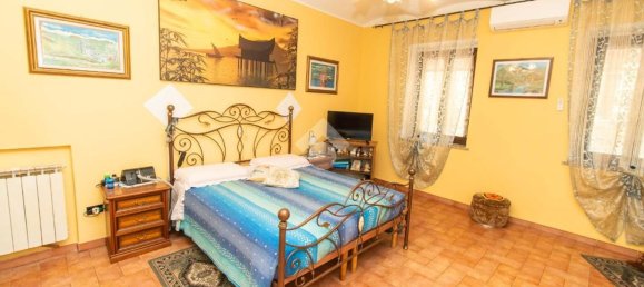 5 rooms House in Turin, Italy No. 271693 19