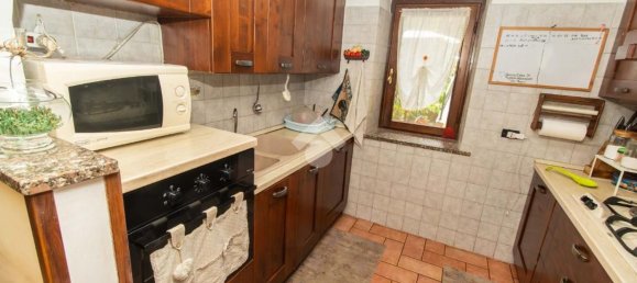 5 rooms House in Turin, Italy No. 271693 4