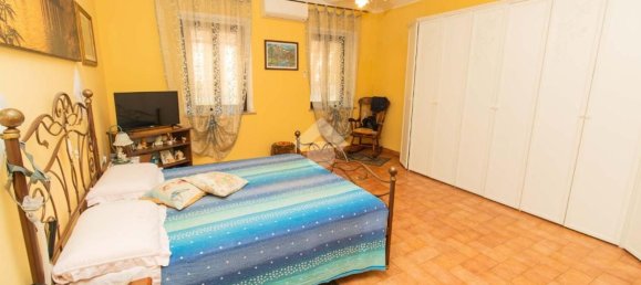 5 rooms House in Turin, Italy No. 271693 21