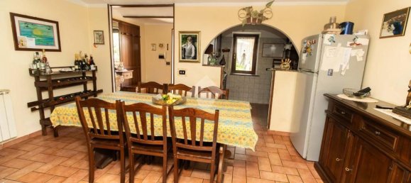 5 rooms House in Turin, Italy No. 271693 7