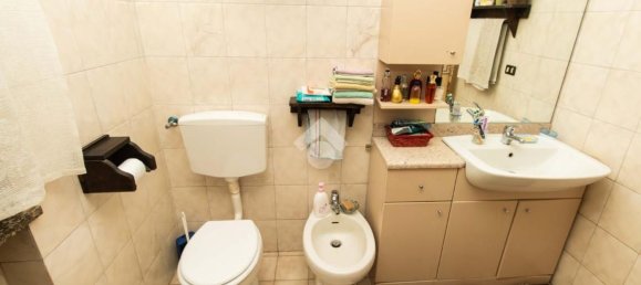 5 rooms House in Turin, Italy No. 271693 13