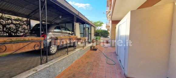 2 bedrooms Apartment in Rome, Italy No. 347968 2