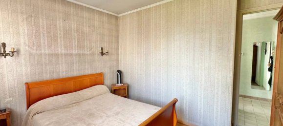 3 bedrooms Villa in Noisy-le-Grand, France No. 164291 8