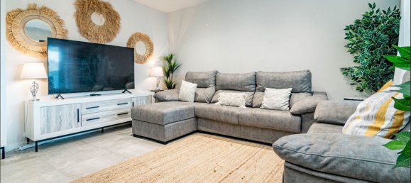 Apartamento de 3 dormitorios en Marbella, Spain No. 136799 7