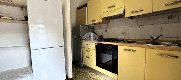 2 rooms Apartment in Verona, Italy No. 236499 3