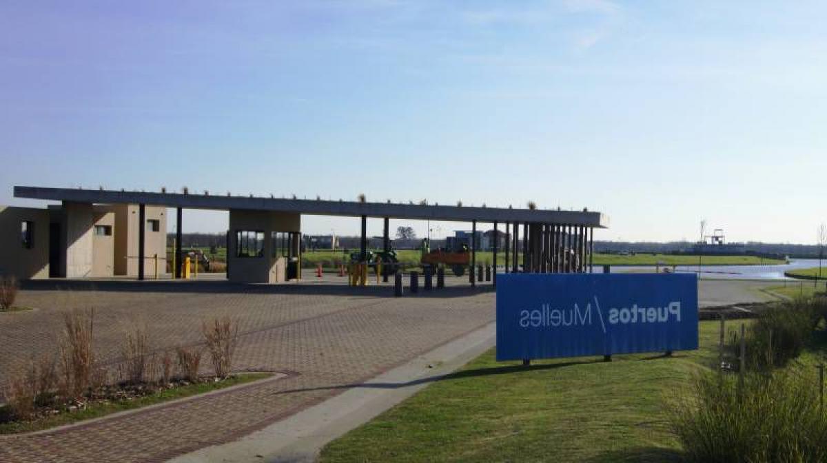 Terreno en Escobar, Argentina No. 120602