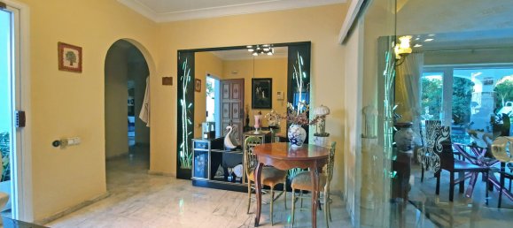 5 bedrooms Villa in Benalmadena, Spain No. 48801 7