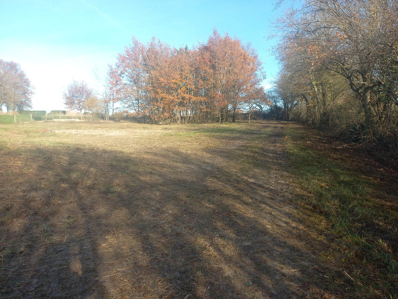 Grundstück in Vierzon, France, Nr. 152587