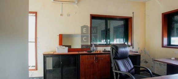 Lagerhaus in Lourosa, Portugal 911m², Nr. 81494 39