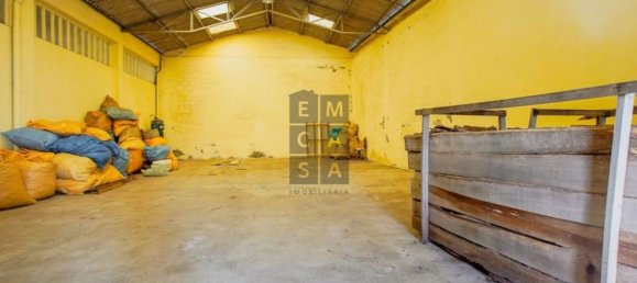 Lagerhaus in Lourosa, Portugal 911m², Nr. 81494 19