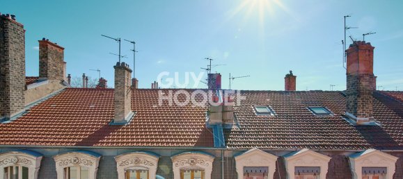 2 bedrooms Apartment in Lyon, France No. 195122 3