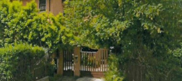 5-salle Appartement à Varese, Italy No. 182593 2