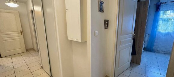 3 chambres Appartement à Neuilly-sur-Marne, France No. 151869 17