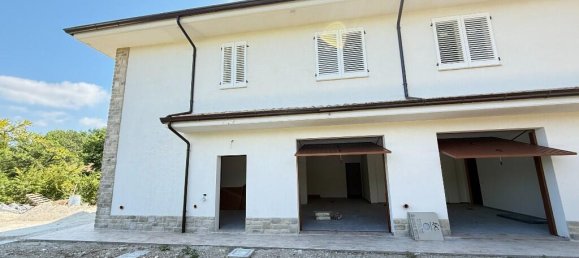 8 Schlafzimmer Villa in Marche, Italy, Nr. 386278 7