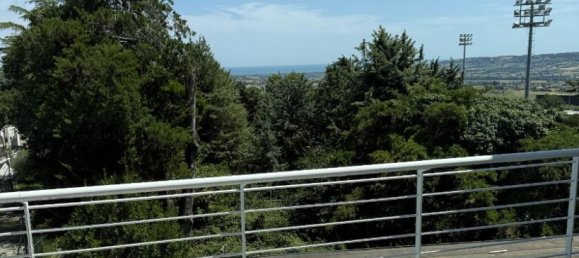 8 Schlafzimmer Villa in Marche, Italy, Nr. 386278 38