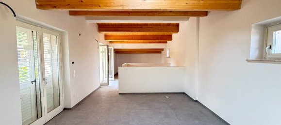 8 Schlafzimmer Villa in Marche, Italy, Nr. 386278 12