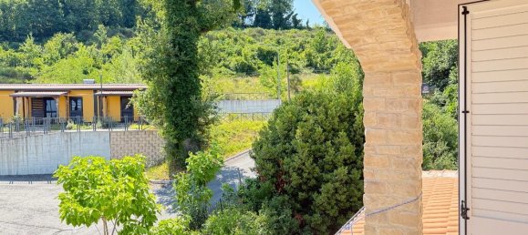 8 Schlafzimmer Villa in Marche, Italy, Nr. 386278 19