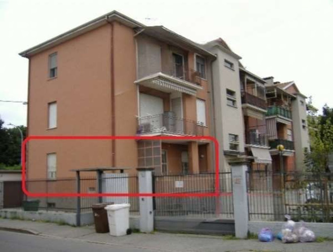 3-Zimmer Wohnung in Gallarate, Italy, Nr. 310611
