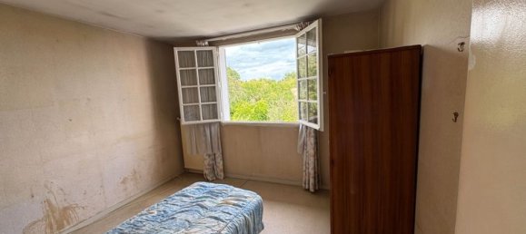 3 bedrooms House in Ennery, France No. 303360 12