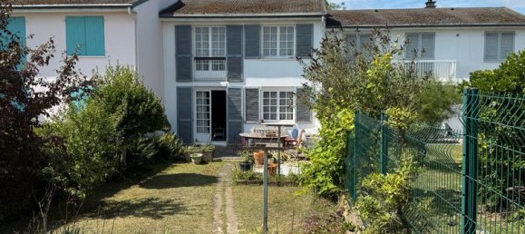3 bedrooms House in Ennery, France No. 303360 3