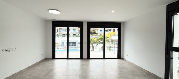 3 Schlafzimmer Penthouse in Estepona, Spain, Nr. 147523 18