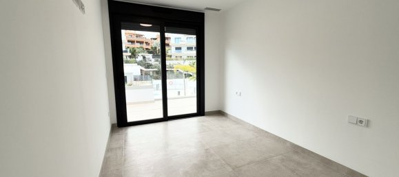 3 Schlafzimmer Penthouse in Estepona, Spain, Nr. 147523 26