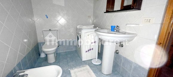 Квартира с 2 спальнями в Барга, Италия № 302379 14