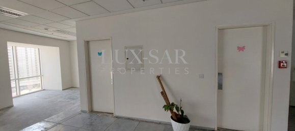  مكتب في Sheikh Zayed Road, UAE 208.1متر مربع رقم 7531 4