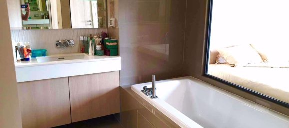 Apartamento com 2 quartos em condomínio em Rhythm Sukhumvit 42 Railay Beach, Thailand N.º 30889 2