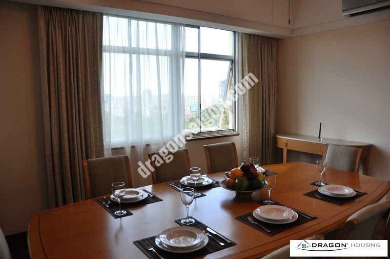 3 bedrooms Apartment in District 3, Vietnam No. 11049