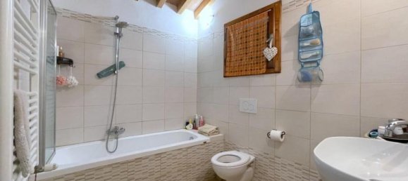 4-salle Maison à Camaiore, Italy No. 234081 6