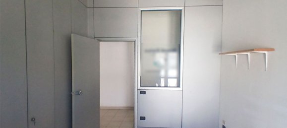 Escritório em Livorno, Italy 126 m² N.º 258069 24