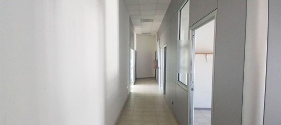 Escritório em Livorno, Italy 126 m² N.º 258069 12