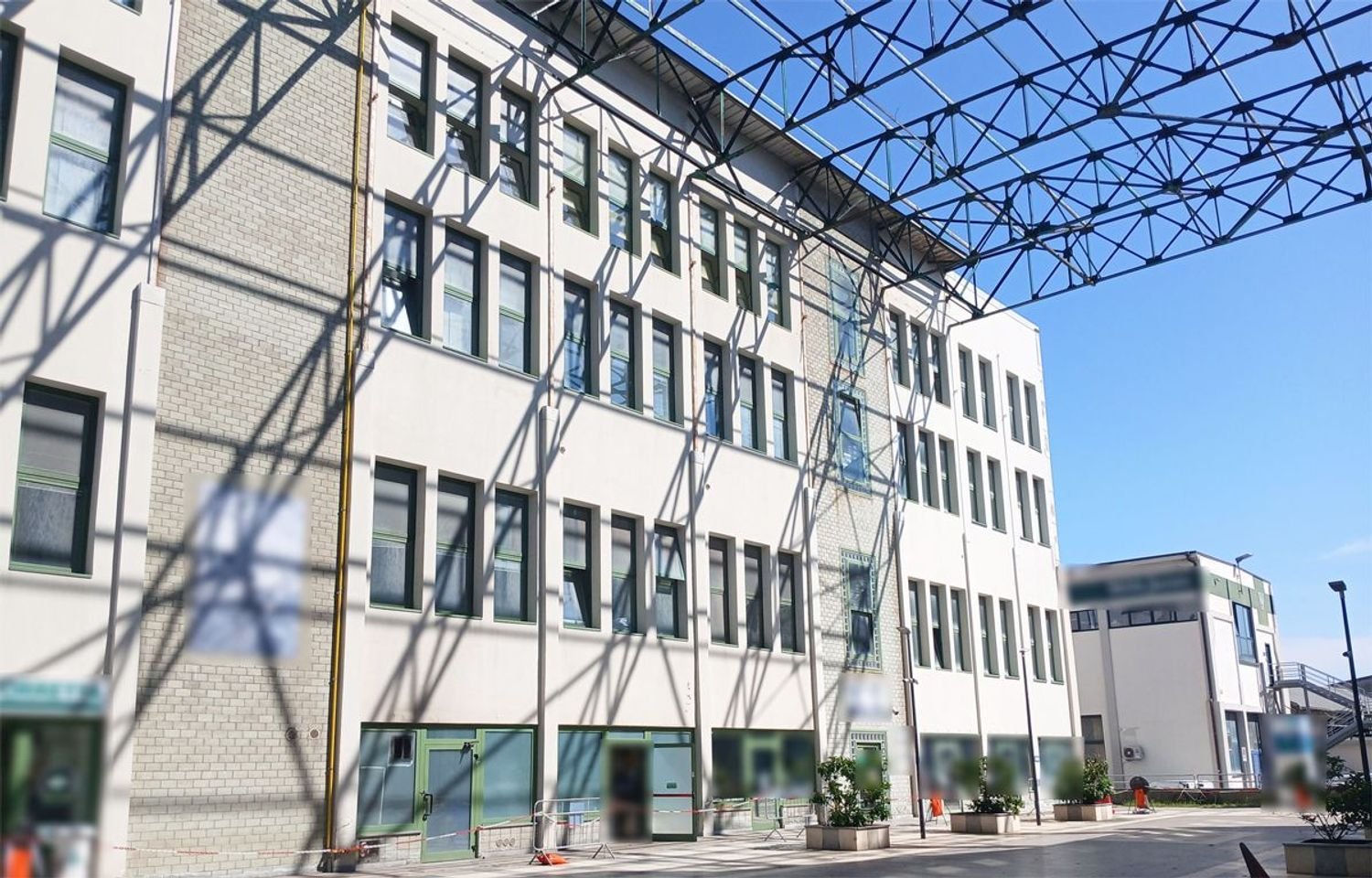 Escritório em Livorno, Italy 126 m² N.º 258069