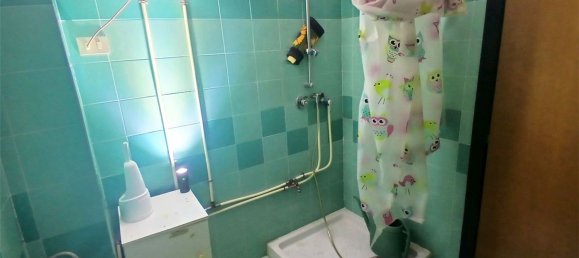 Escritório em Livorno, Italy 126 m² N.º 258069 31