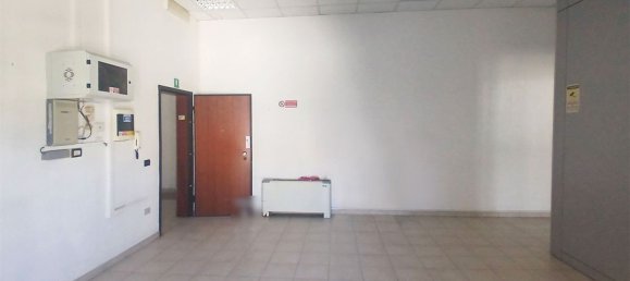 Escritório em Livorno, Italy 126 m² N.º 258069 28