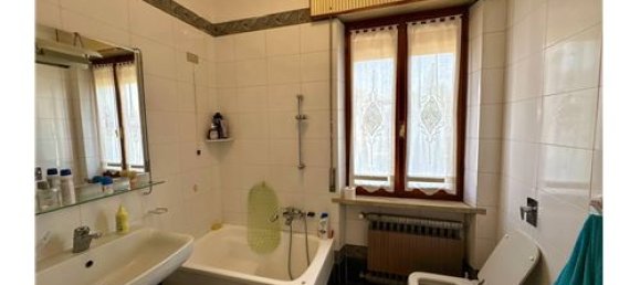 3 bedrooms Villa in Castel Goffredo, Italy No. 308531 8