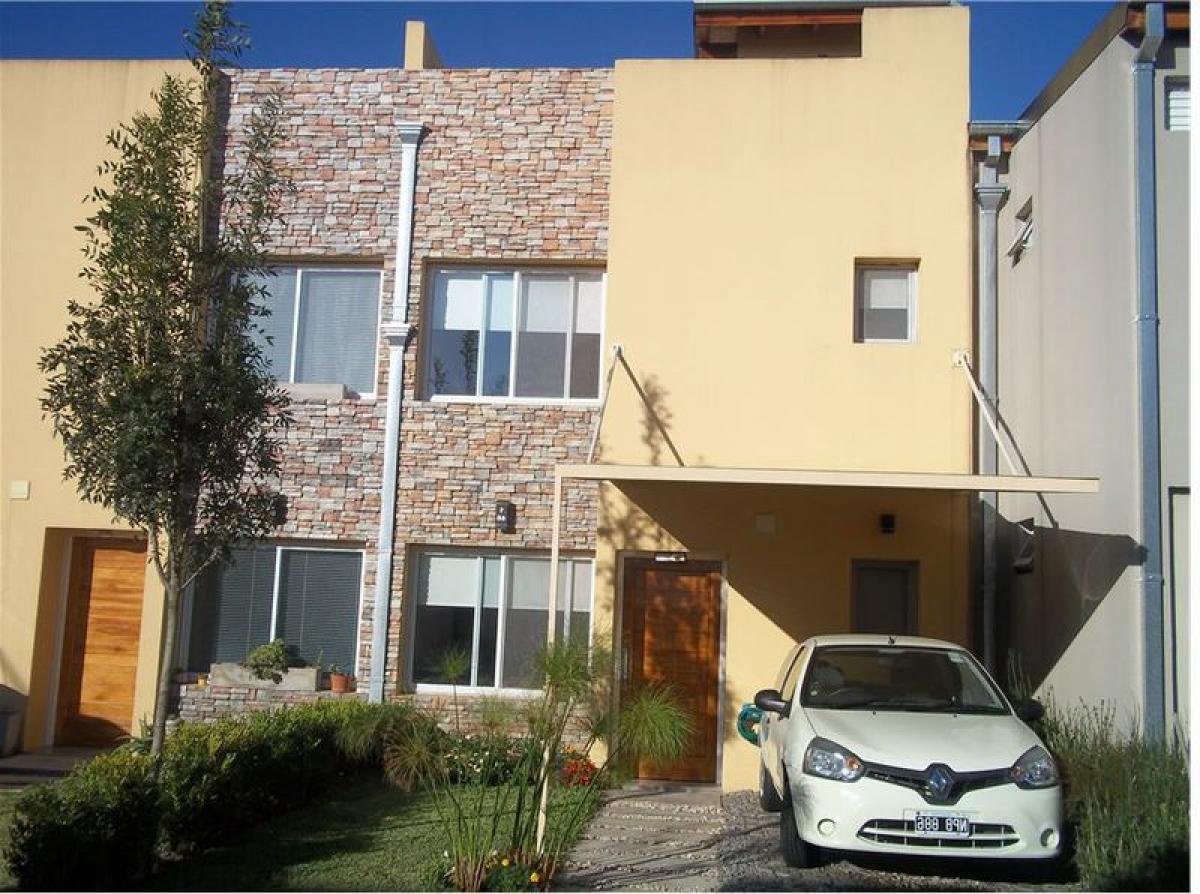 Studio in Esteban Echeverria, Argentina, Nr. 55140