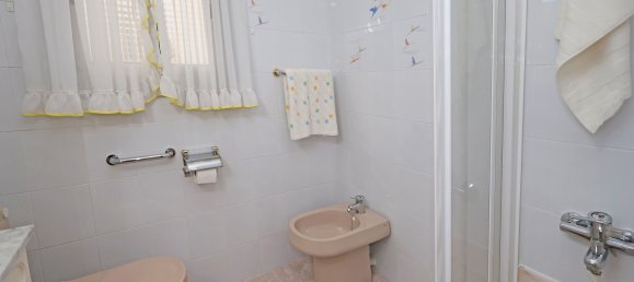 4 bedrooms Apartment in Sant Feliu de Llobregat, Spain No. 140456 32