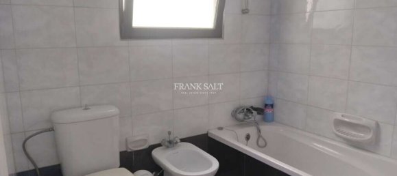 3 bedrooms Apartment in Zebbug, Malta No. 6079 8